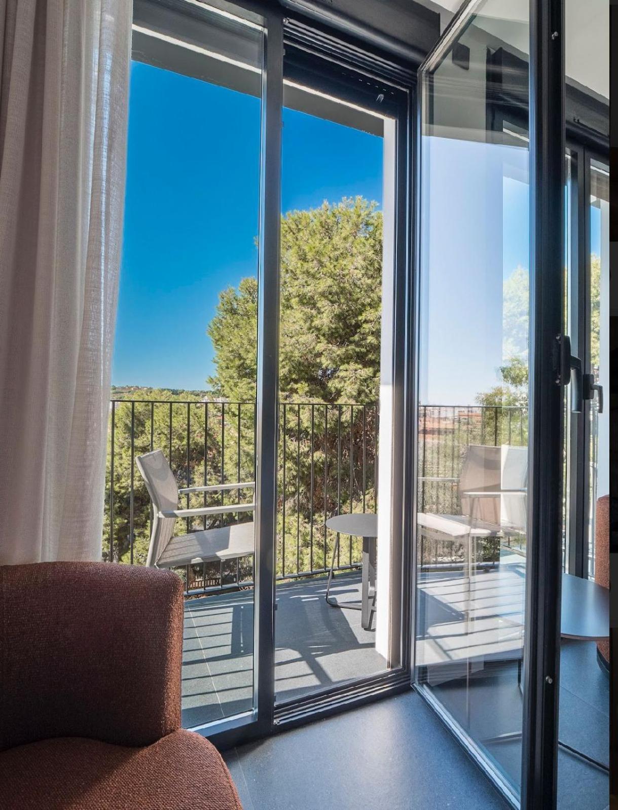 Tq 10 Boutique Aparthotel Alicante Eksteriør bilde